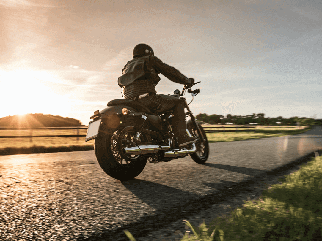 polinovel-batteries-for-starting-motorcycles